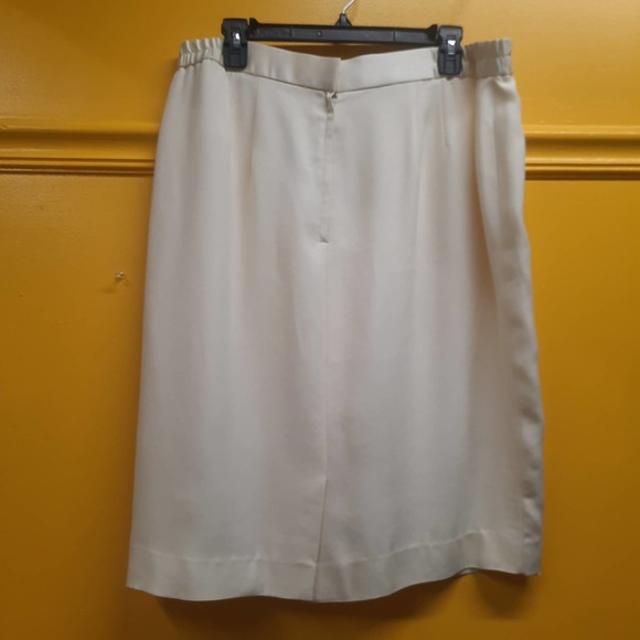 Vtg 90's Ann French custom Ivory 3 piece lined skirt, top and suit blazer - Picture 7 of 8